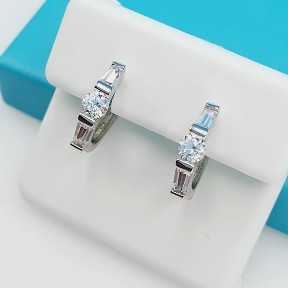 "925 Sterling Silver CZ Beautiful Earrings for Women, 1USPAR4289 - Picture 11 of 11